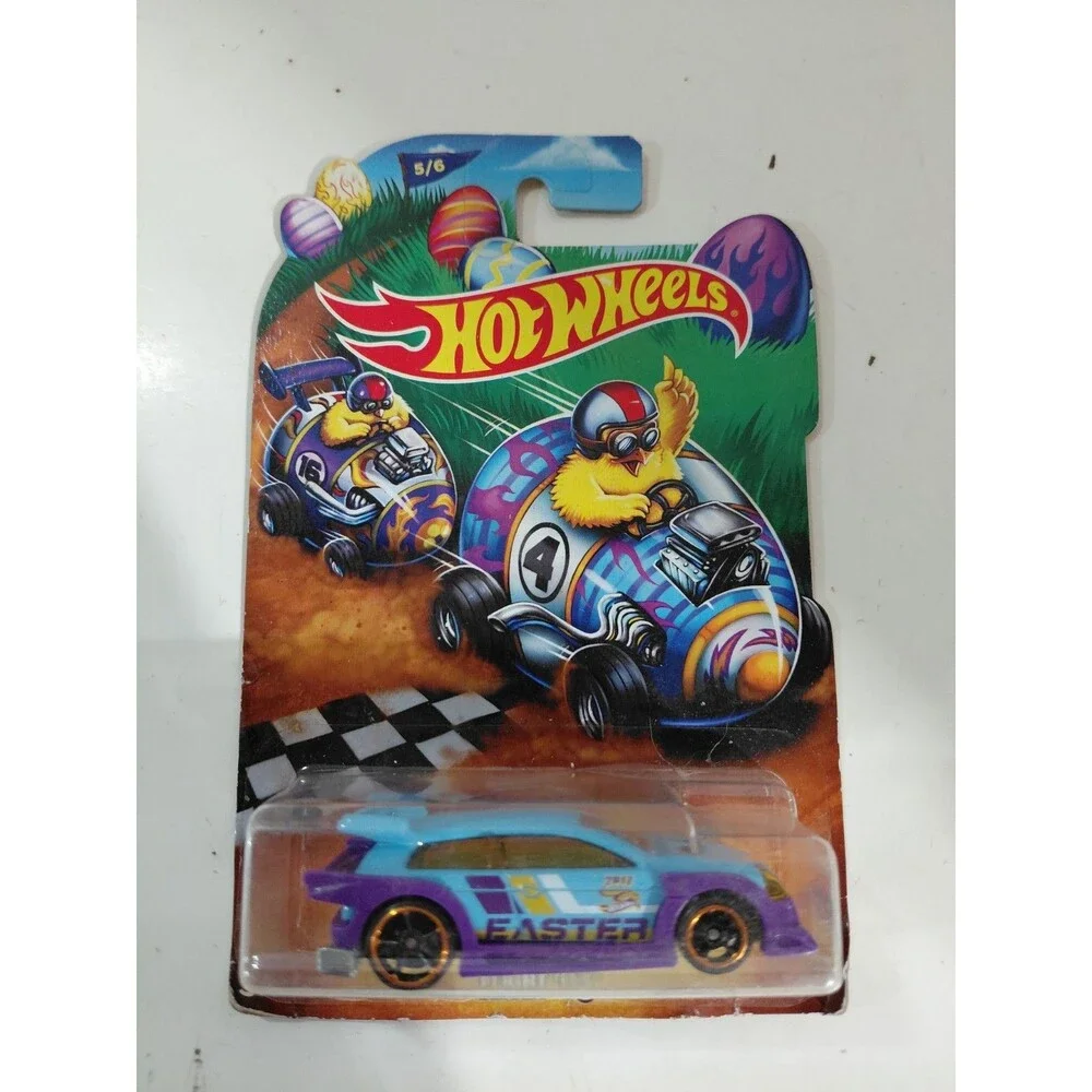 NIP Hot Wheels Easter 2017 1:64 Die Cast Flight 03 Hot Hatchback
